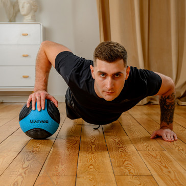 Медбол LIVEPRO Solid Medicine Ball, 2 кг